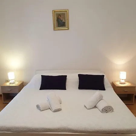 公寓 Vidakovic 乌格连